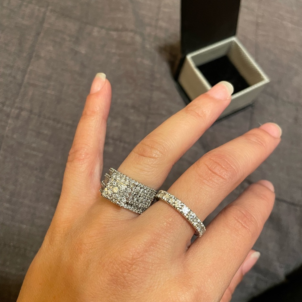 Meet your Posher, Nancy